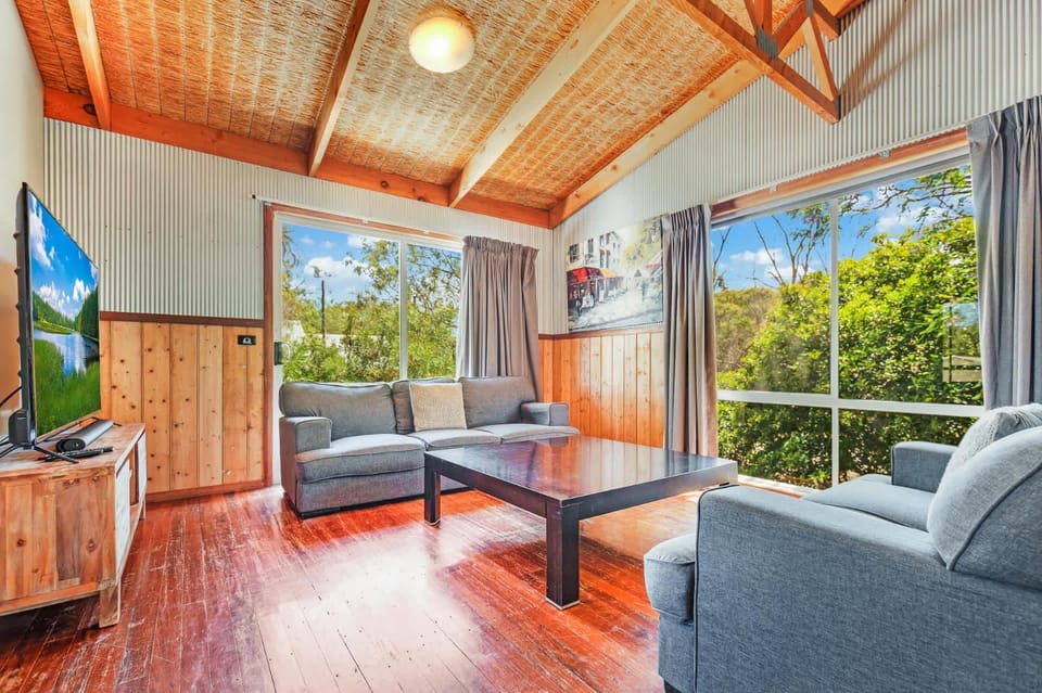 Echuca 265 - Echuca Holiday Homes House in Echuca
