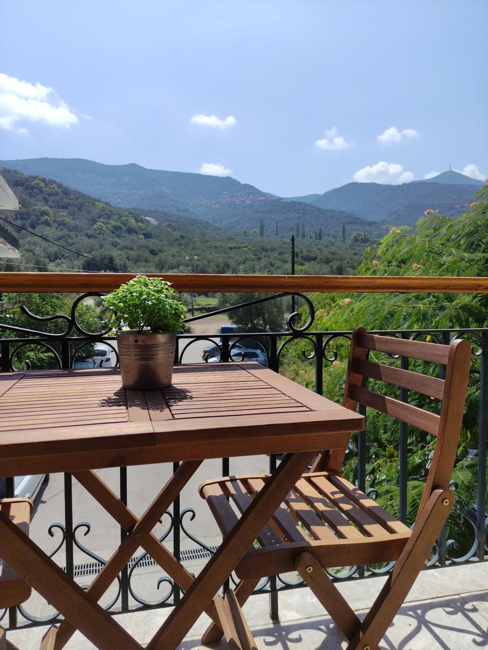Spring, Natural landscape, Balcony/Terrace, Mountain view