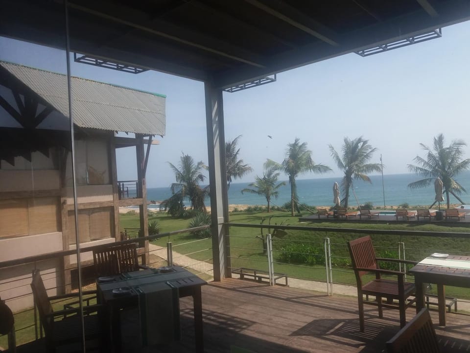 View (from property/room), Dining area, Sea view