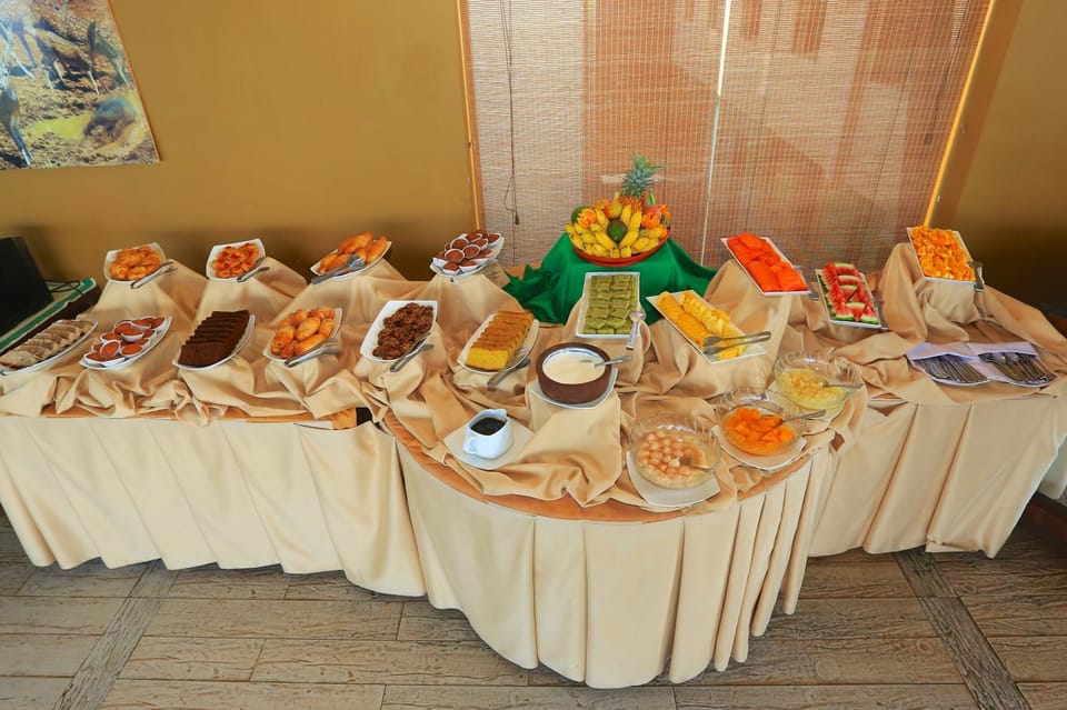 Breakfast, Buffet breakfast