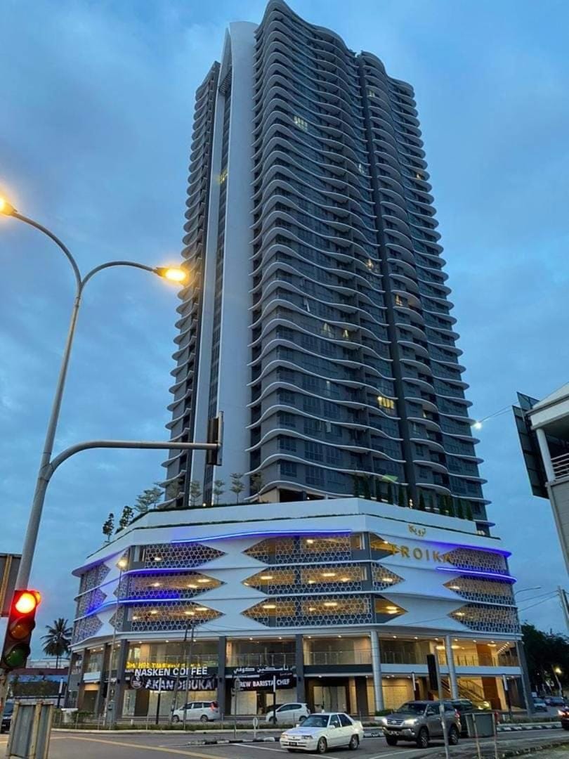 CMK TROIKA APARTMEN#Free Netflix Apartment in Malaysia