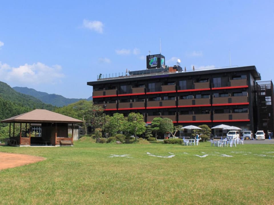 Property building, Day, Natural landscape, Mountain view, Parking