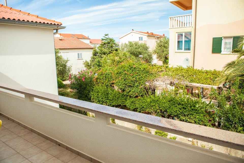 Apartments Alma Apartment in Novalja