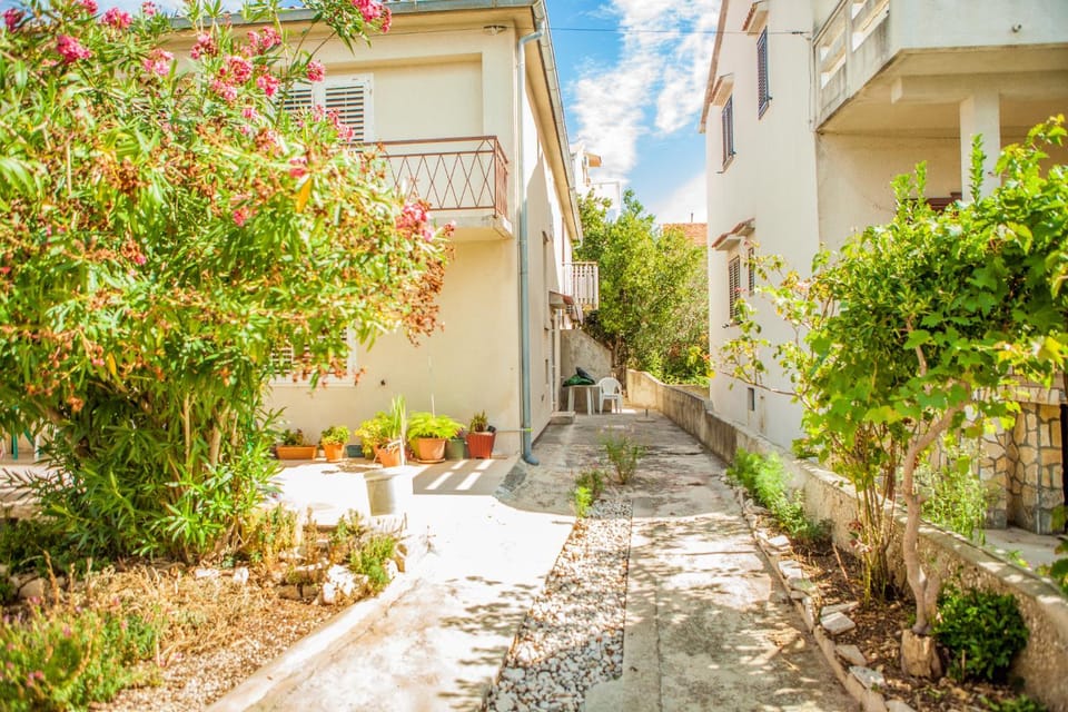 Apartments Alma Apartment in Novalja