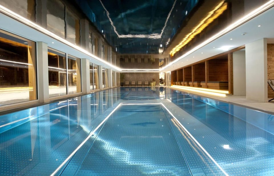 Spa and wellness centre/facilities, Swimming pool