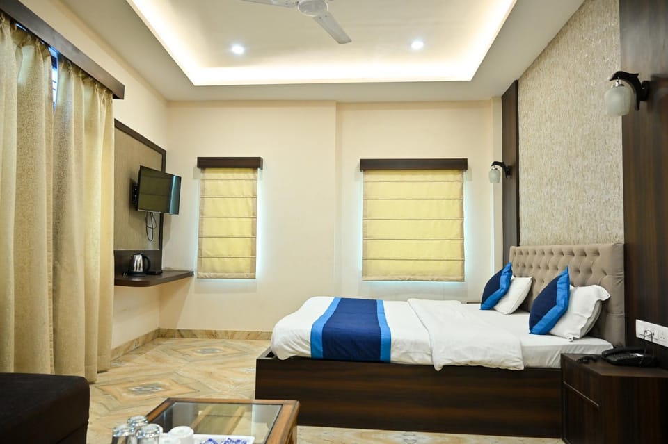 TV and multimedia, Photo of the whole room