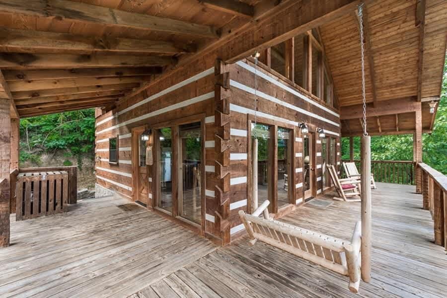 View! Private! Hot Tub,Pool Table,Fireplace,RELAX! House in Sevier County