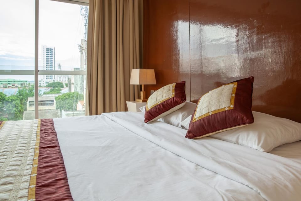 Nearby landmark, Bed, Photo of the whole room, Bedroom