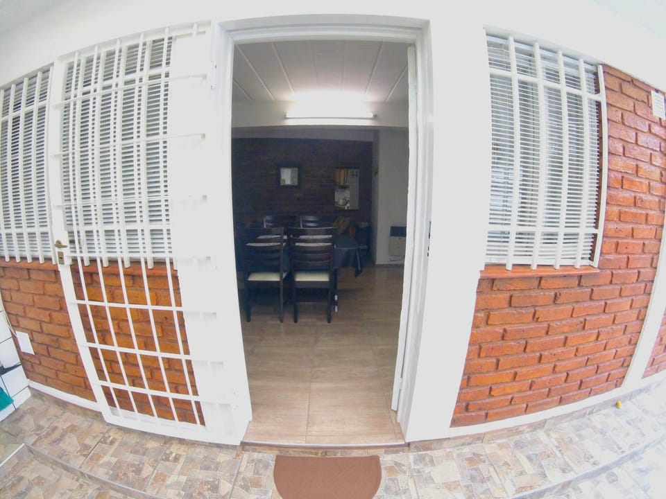 2 Habitaciones Alto Dorrego, 5min Mendoza Capital Mascotas Consultar Apartment in Godoy Cruz