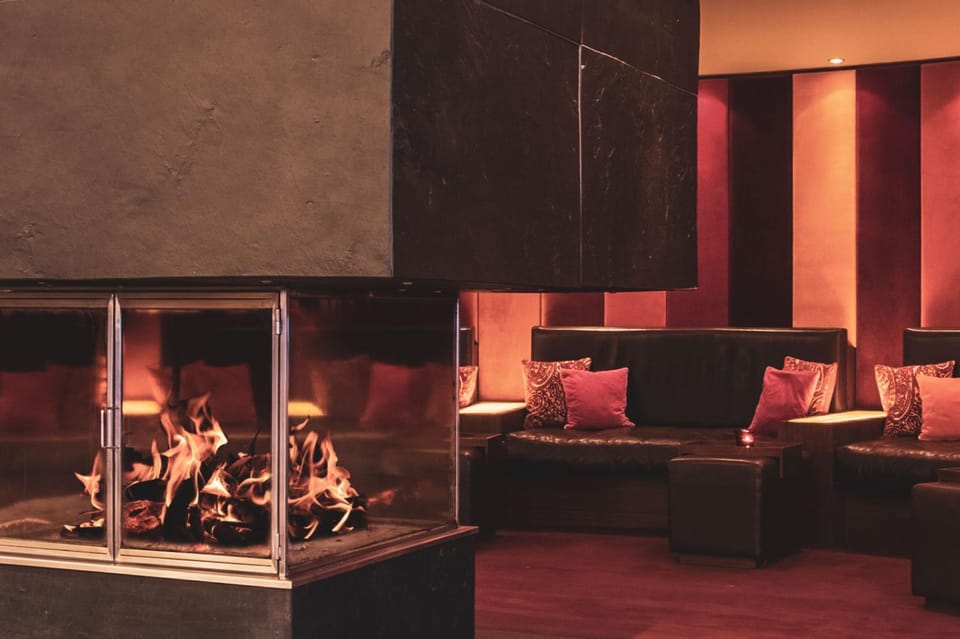 Living room, Lounge or bar, Seating area