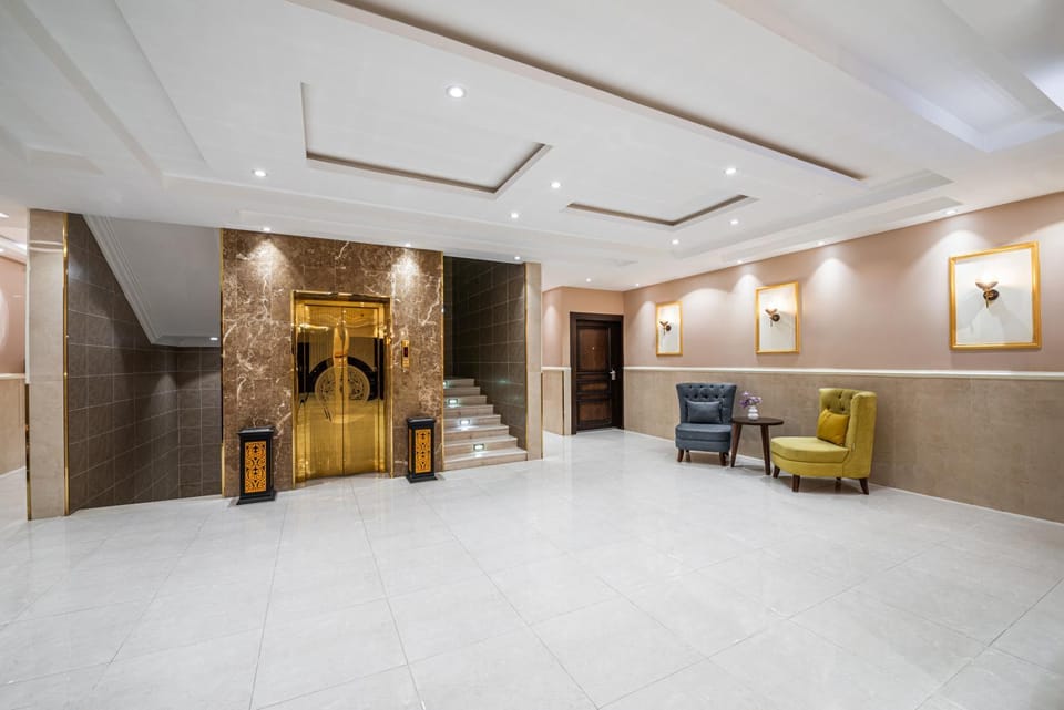 elevator