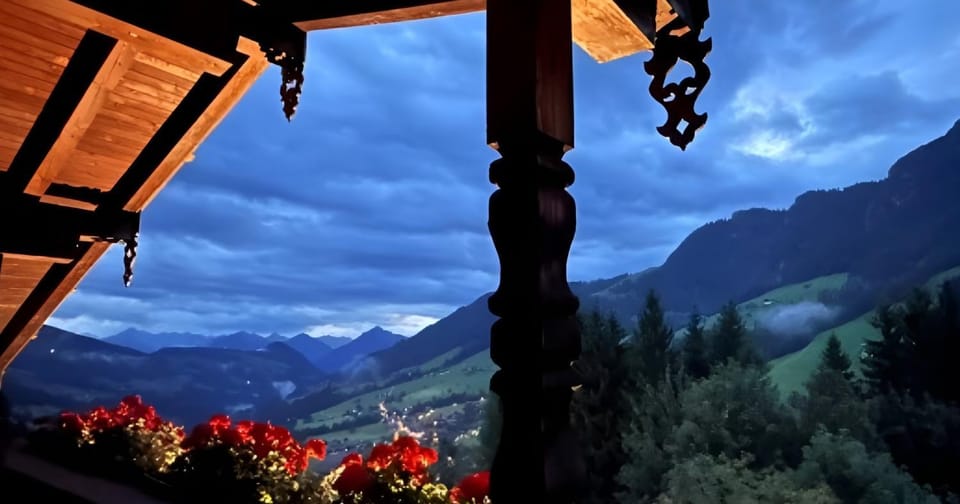 Balcony/Terrace, Mountain view