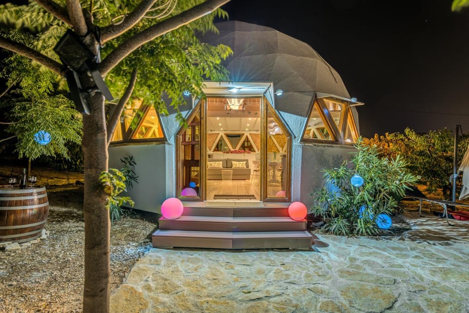 Property building, Night