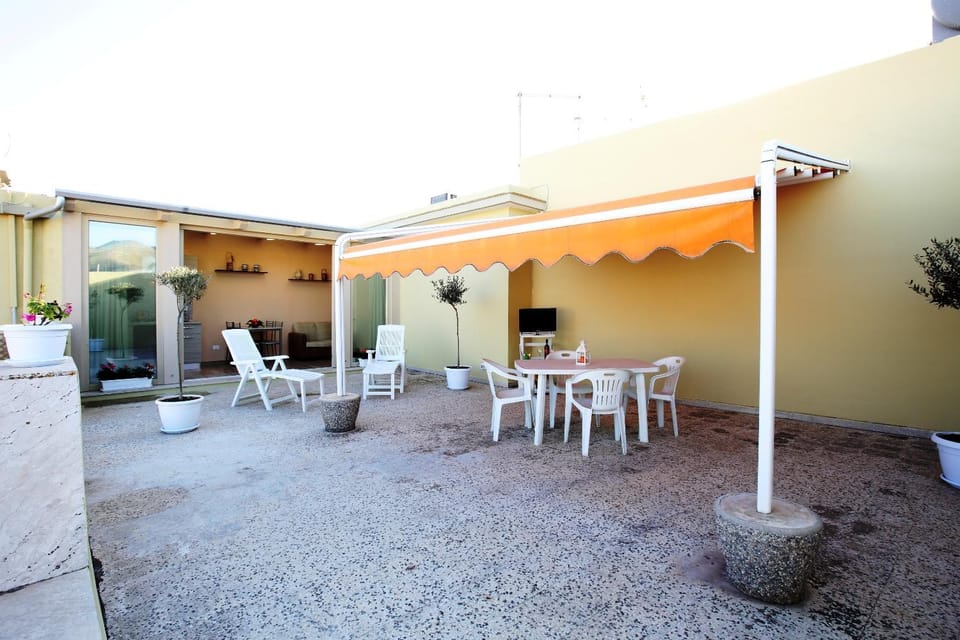 Patio, Balcony/Terrace