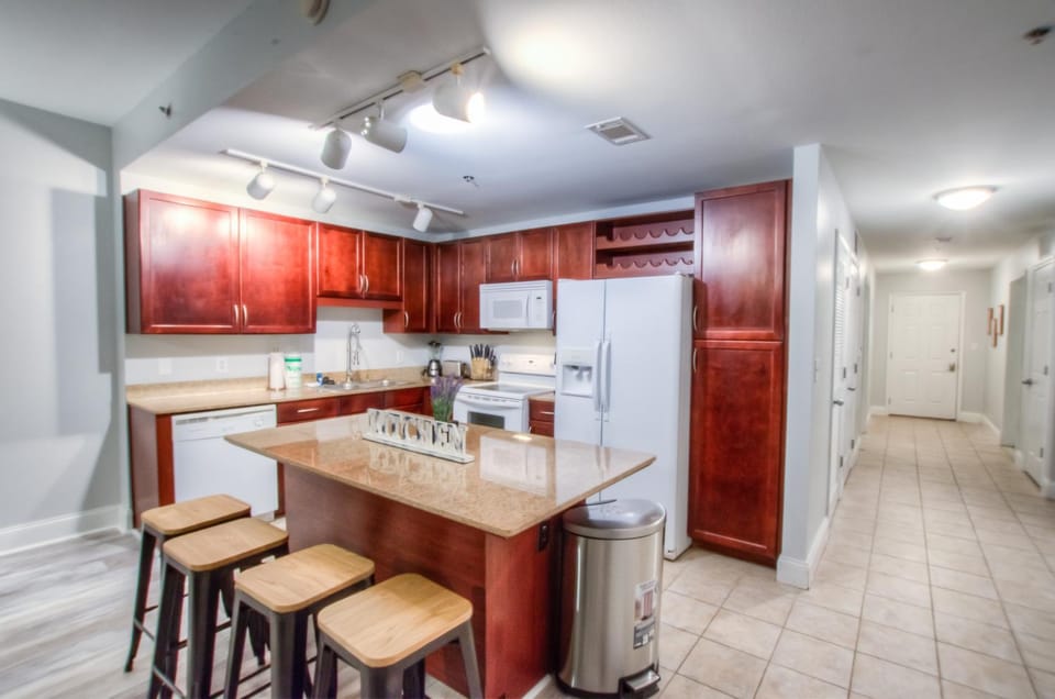 BRAND NEW!Laketown Wharf 334! Beautiful 3 BD, Great Amenities, And Great Location House in Panama City Beach