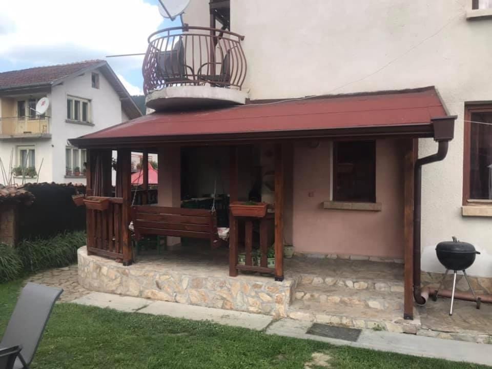 Къща за гости Аник House in Bulgaria