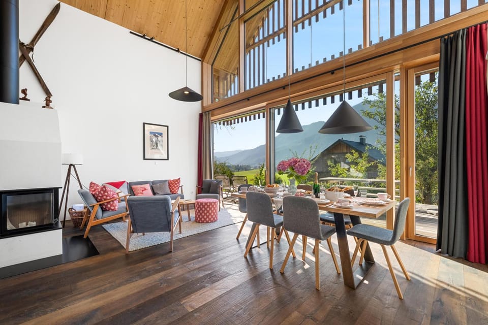 Day, View (from property/room), Balcony/Terrace, Living room, Dining area, Mountain view