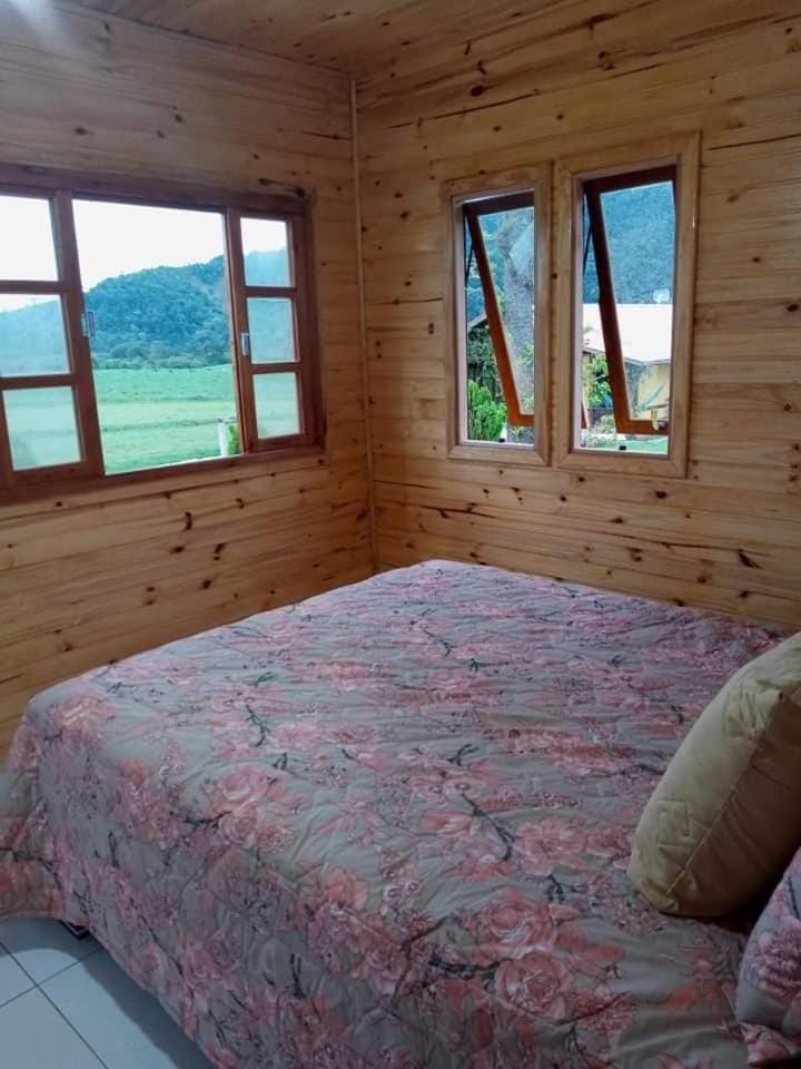 Cabana Caminho das Borboletas Bed and Breakfast in State of Santa Catarina