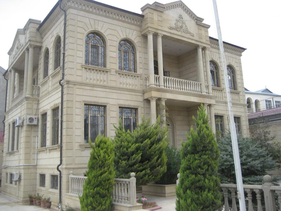 Property building, Day, Landmark view