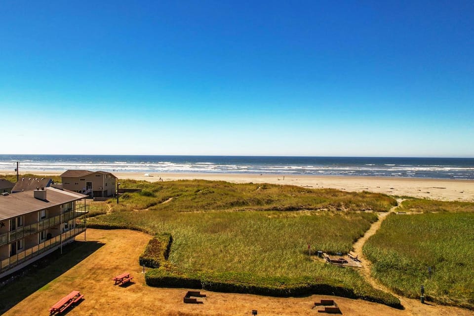 Hi-Tide Resort Hotel in Moclips
