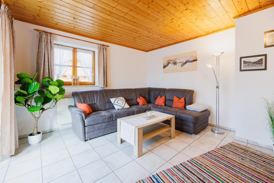 Ferienwohnung Klöpping inkl. Chiemgaukarte Apartment in Ruhpolding