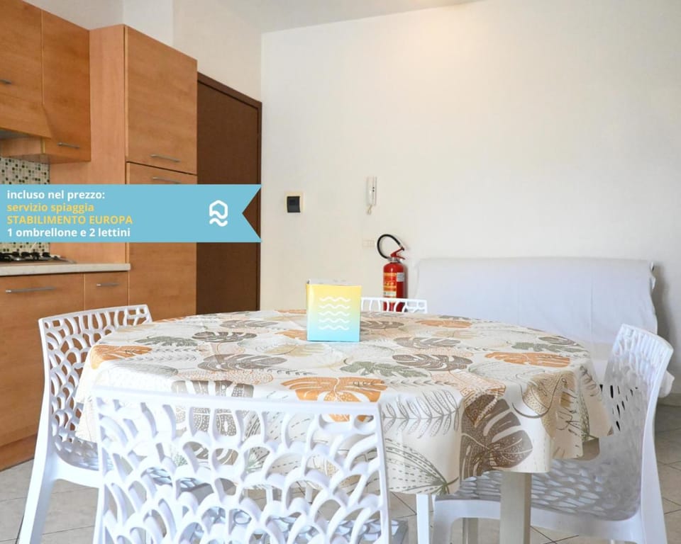 RS317 - Marcelli, bilocale in residence fronte mare House in Marcelli