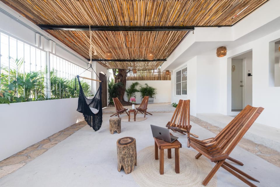 Patio, Seating area, Inner courtyard view