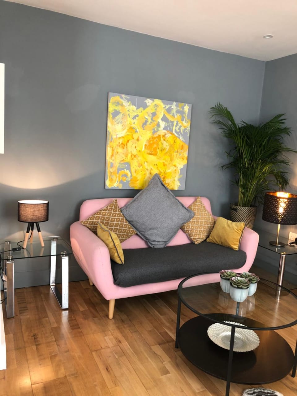 Living room, Seating area