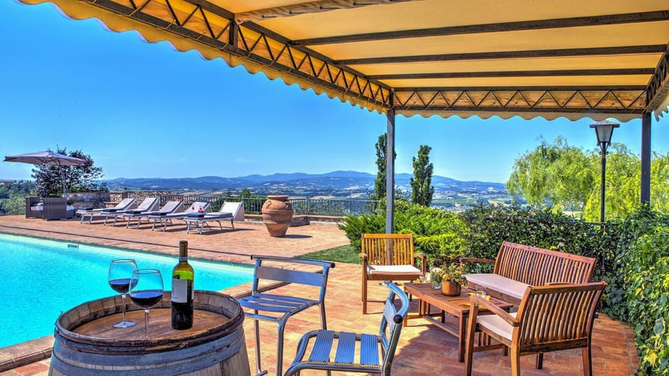 Solarium, Swimming pool