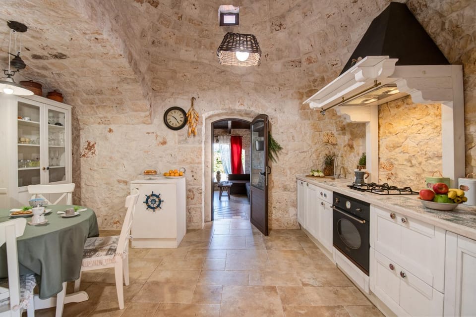Trulli Littoria 4, Emma Villas Villa in Apulia