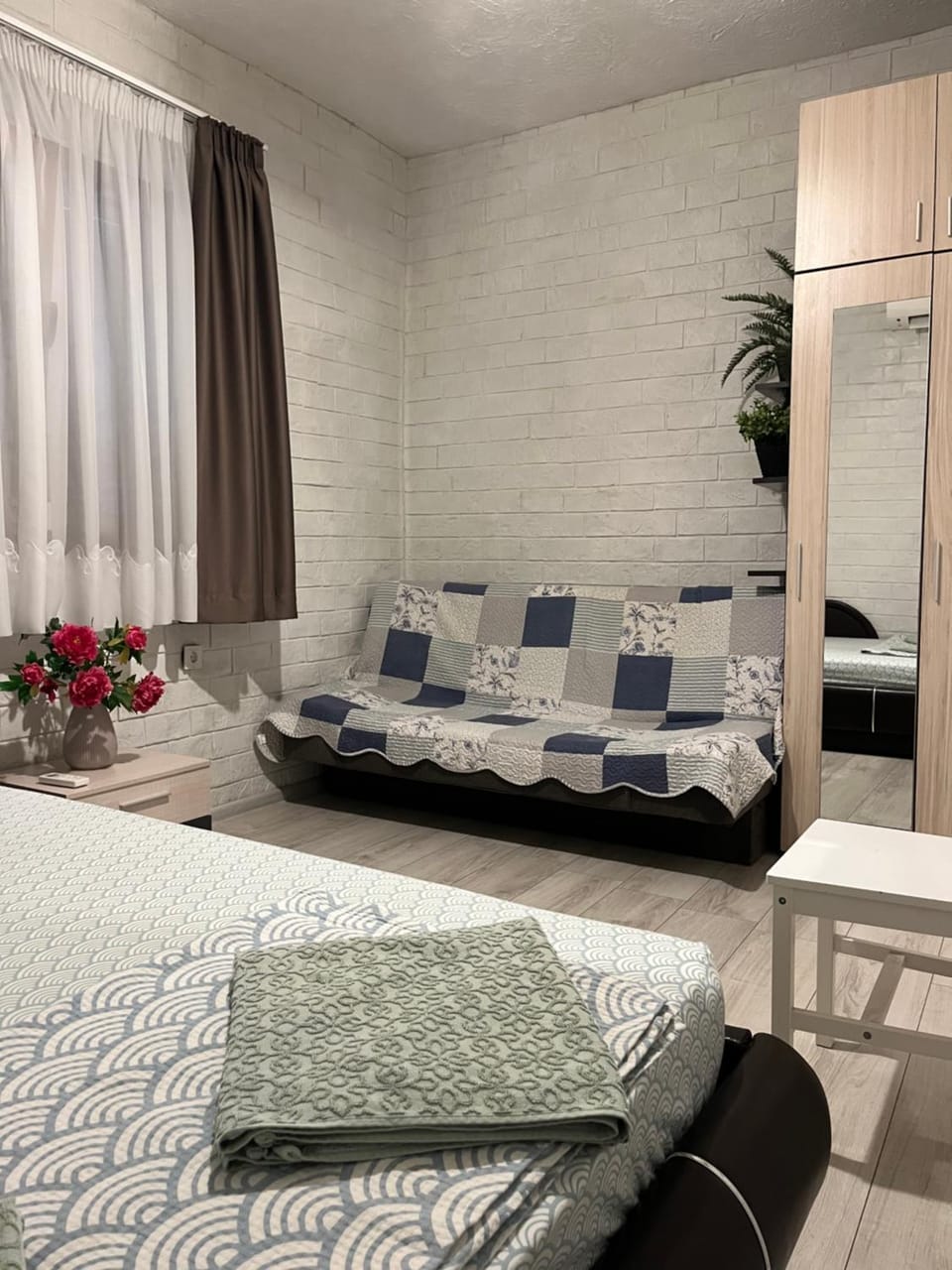 Bed, Bedroom, wardrobe