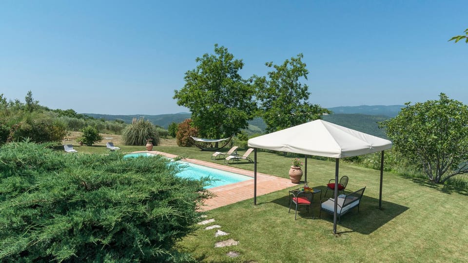 Solarium, Swimming pool