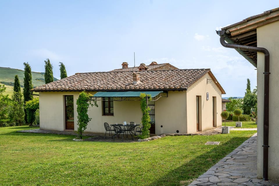 PODERE COLLELUNGO 14, Emma Villas Villa in Tuscany
