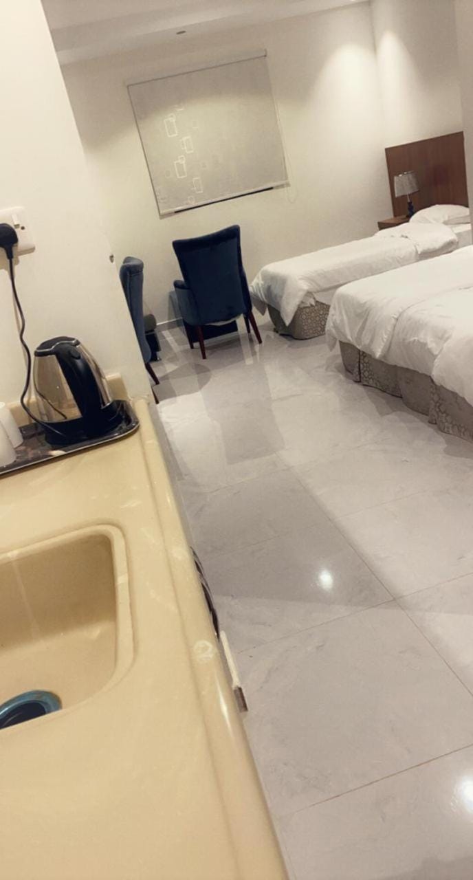 فندق كنان سويت Hotel in Medina