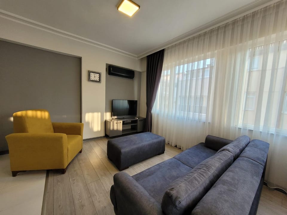 TV and multimedia, Seating area