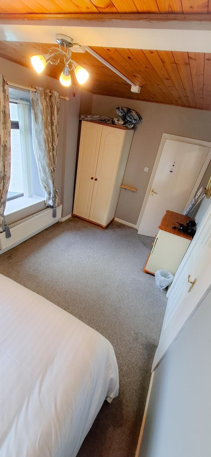 The Blue Door, Main St, Carrigart, F92HC04 Apartment in County Donegal