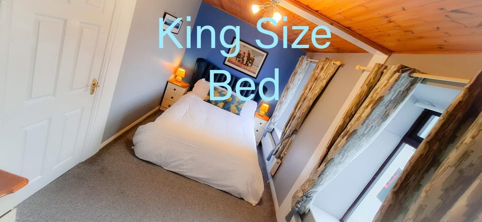 The Blue Door, Main St, Carrigart, F92HC04 Apartment in County Donegal