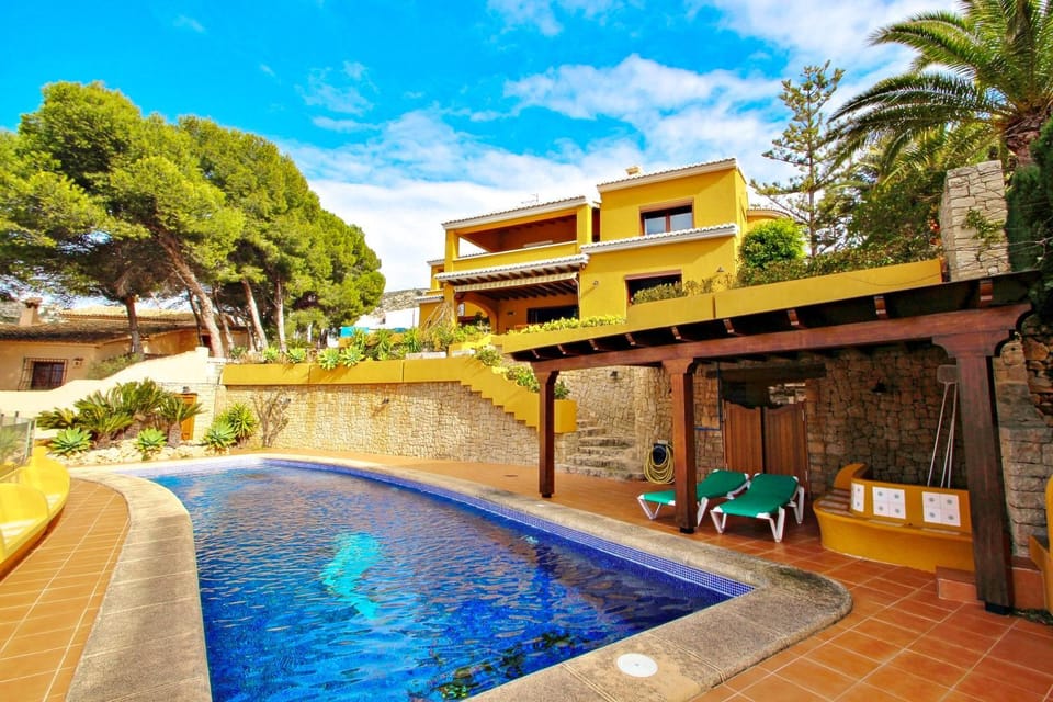 El Portet - beachfront holiday home with private pool in Moraira Villa in Marina Alta