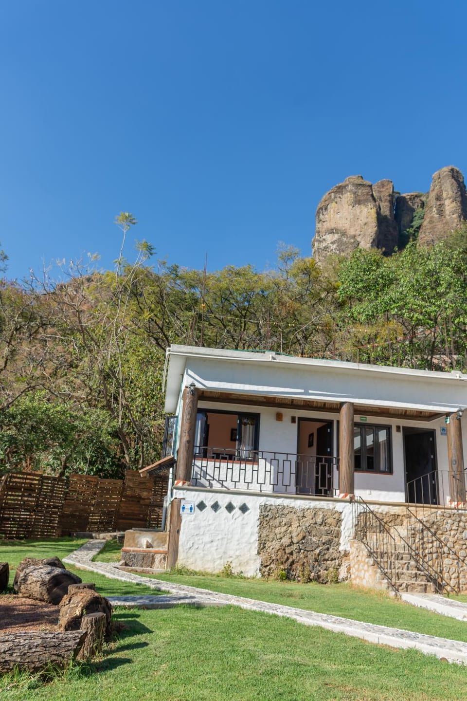 Hostal Maria Tepozteca Bed and Breakfast in Tepoztlan