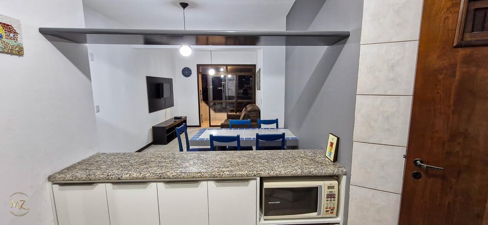 Ape Gaivota( ingleses) 2 quartos(1suite) garagem . Apartment in Florianopolis
