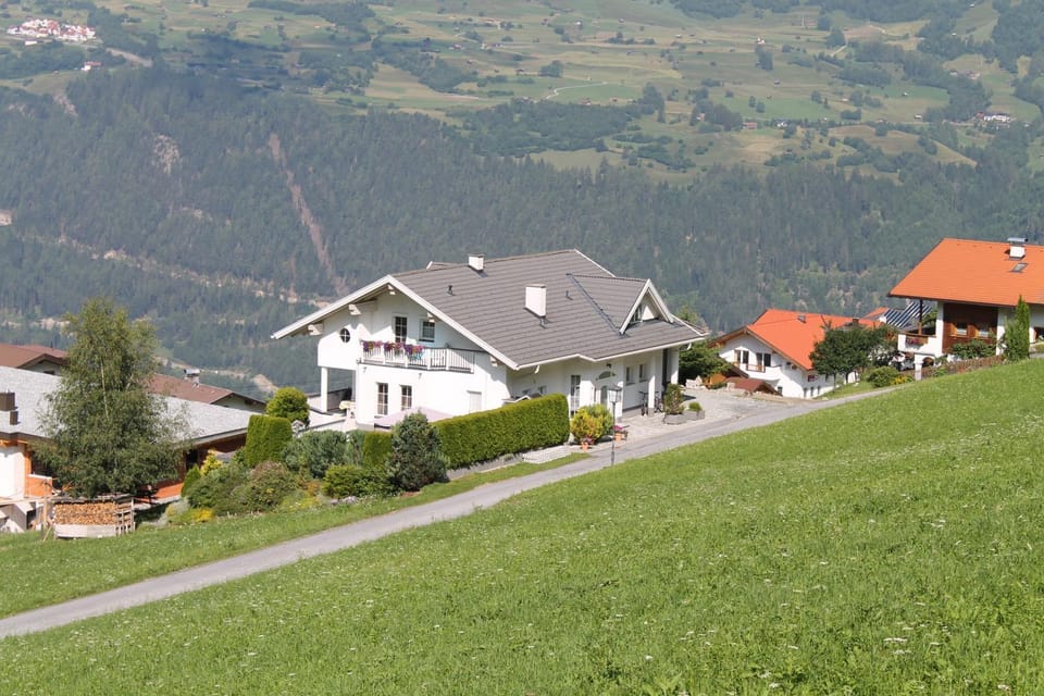 Property building, Area and facilities