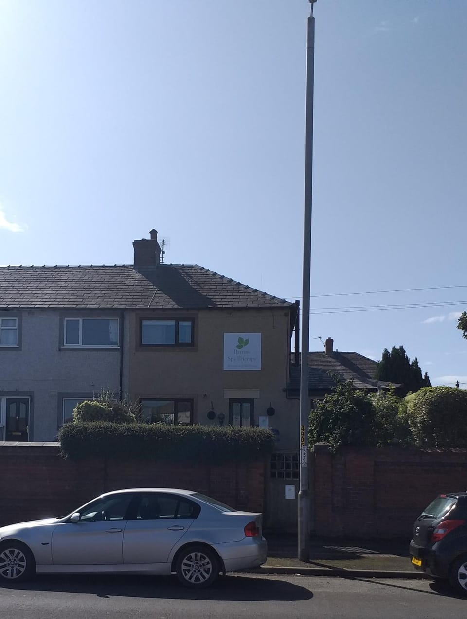 Property building, Facade/entrance, Day, Property logo or sign, Street view