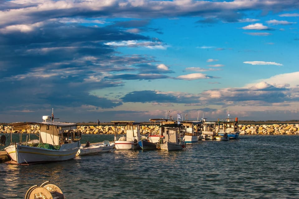 Nearby landmark, Day, Natural landscape, Beach