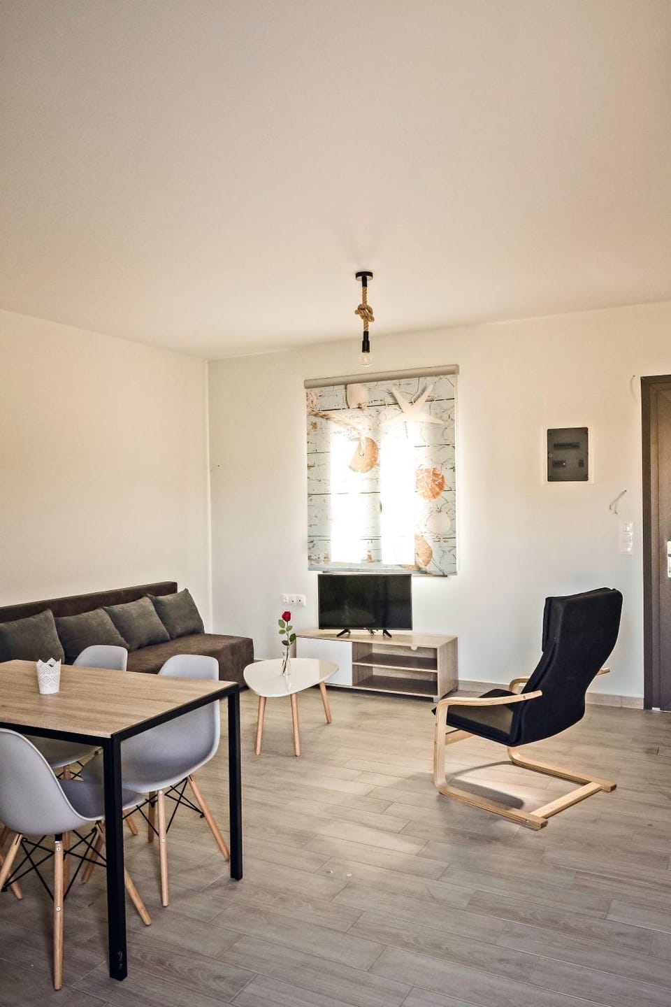 TV and multimedia, Living room, Dining area