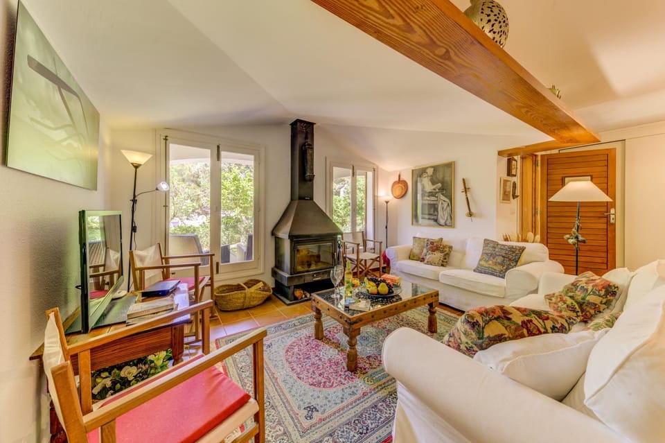 Living room, Lounge or bar