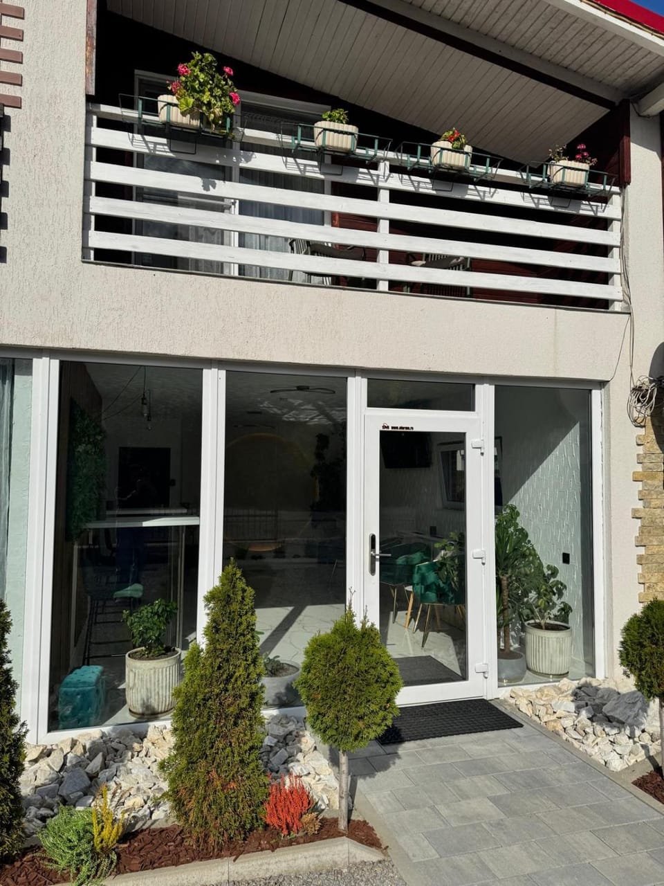 Moonlight Boutique Bed and Breakfast in Romania