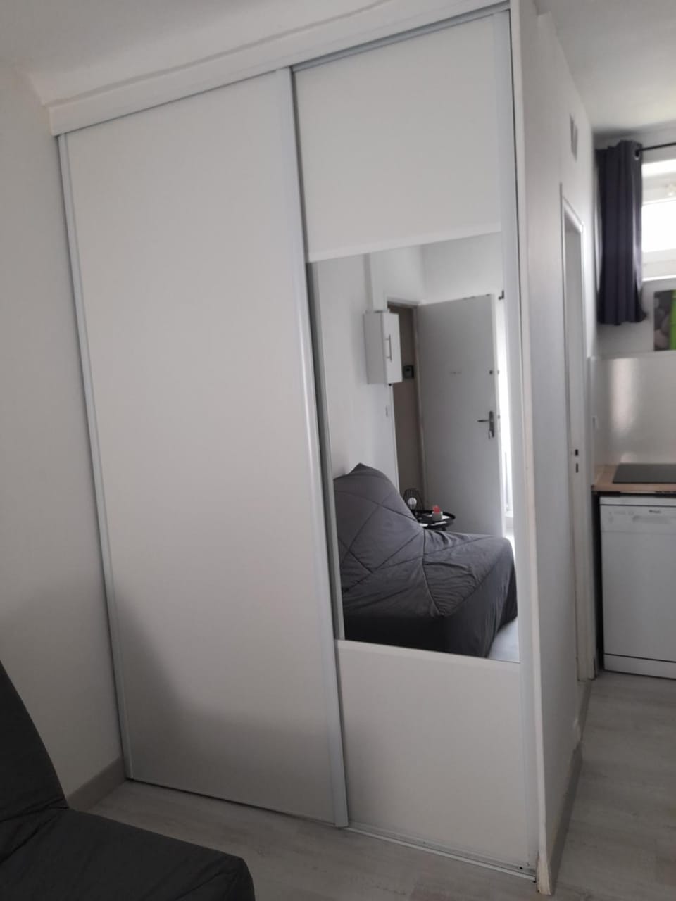 Promo Studio Wi-Fi à Courseulles-sur-Mer au 1er étage Apartment in Courseulles-sur-Mer