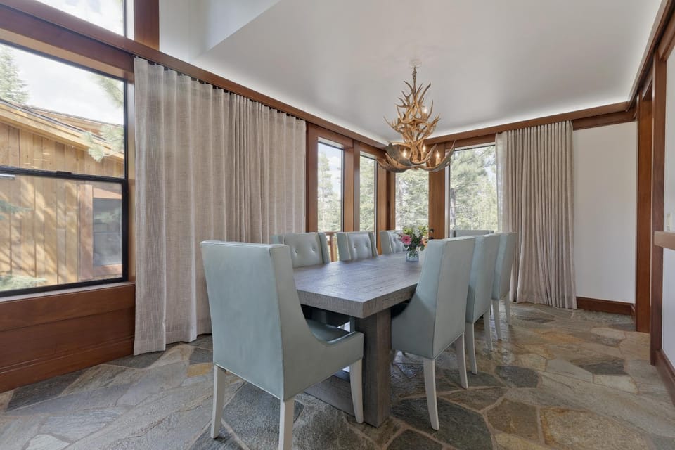 Obsidian #7 home House in Mammoth Lakes