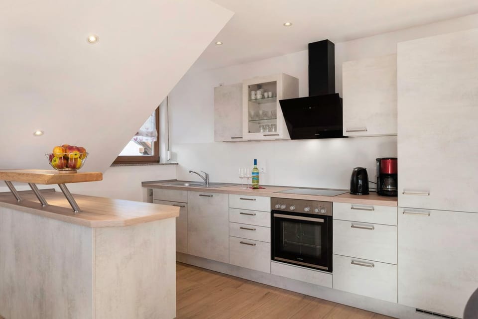 Property building, Kitchen or kitchenette, Living room