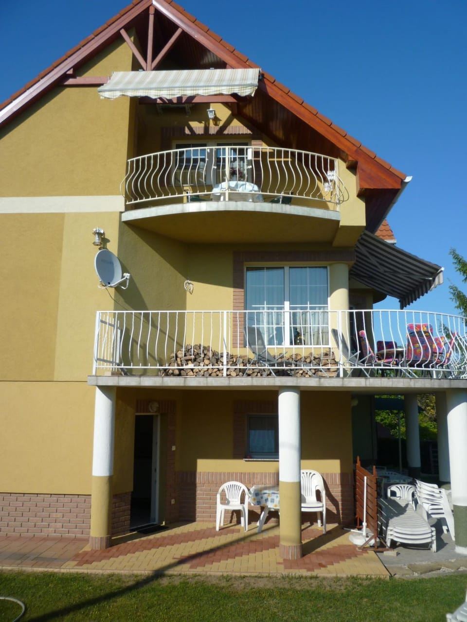 Kristály Panoráma Villa Apartment in Hungary
